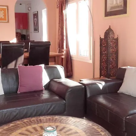 With 3 Bedrooms In With Private Pool Furnished Terrace And Wifi 1 Km From The Beach