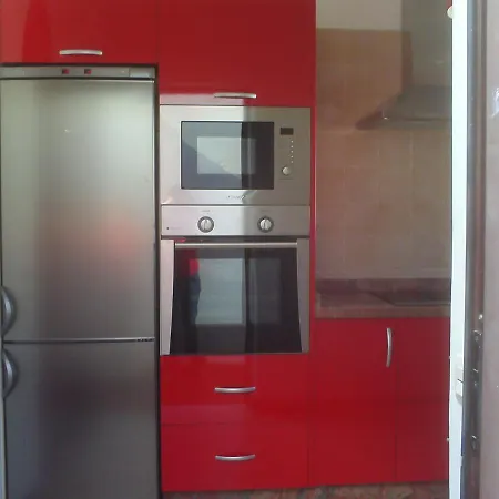 With 3 Bedrooms In With Private Pool Furnished Terrace And Wifi 1 Km From The Beach Villa *